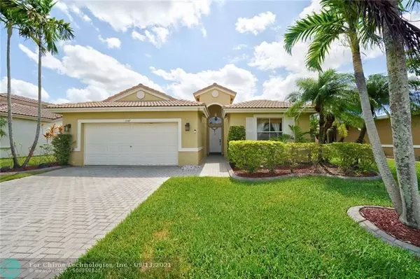 1547 SW 186th Ter, Pembroke Pines, FL 33029