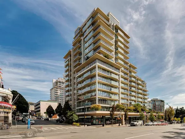 Victoria, BC V8W 0A9,707 Courtney St #1402