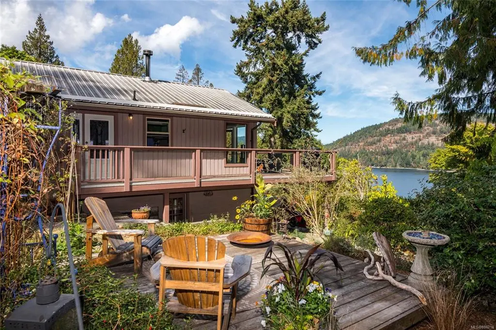 Salt Spring, BC V8K 2B7,206 Roland Rd