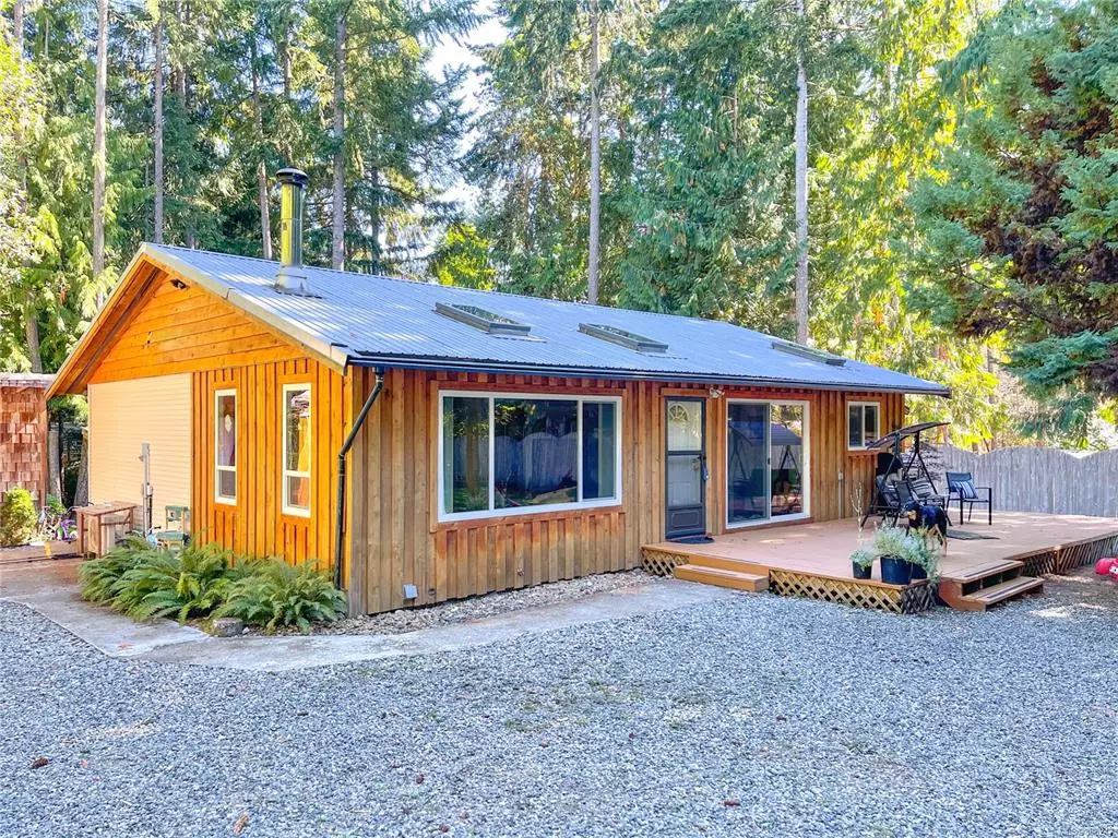 Gabriola Island, BC V0R 1X2,930 Carmen Cres