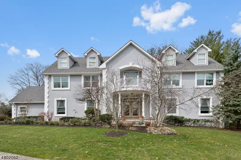 553 Wakefield Dr, Metuchen Boro, NJ 08840