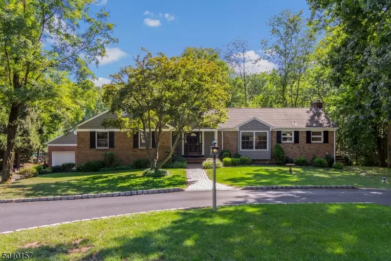 25 ROCK ROAD EAST, Watchung Boro, NJ 07069