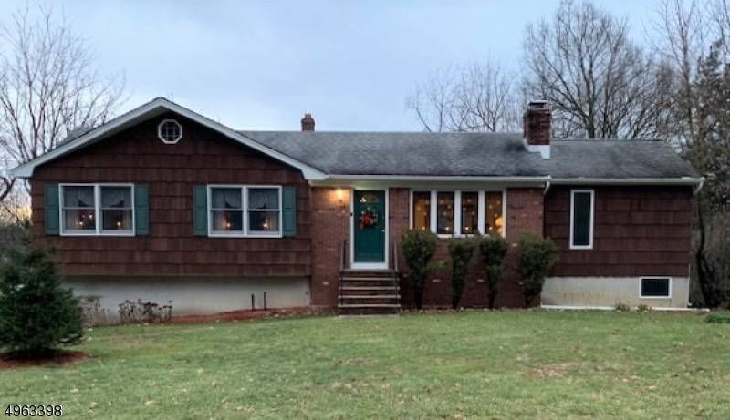 20 VALLEY DRIVE NORTH, Vernon Twp., NJ 07418