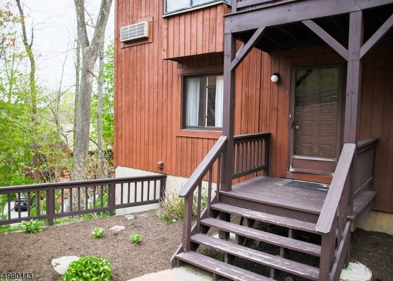 2 KEYSTONE CT UNIT 5 #5, Vernon Twp., NJ 07462