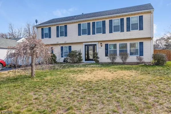 995 Hazelwood Rd, Toms River Township, NJ 08753