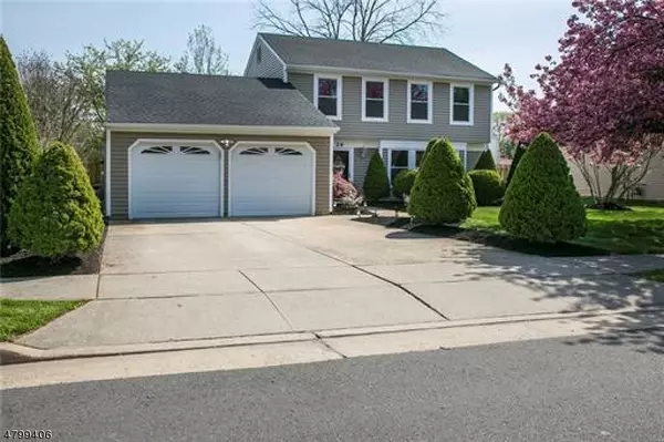 24 Wintergreen Ave E, Edison Twp., NJ 08820