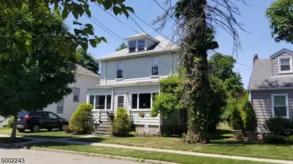 137 E PROSPECT ST, Hackettstown Town, NJ 07840