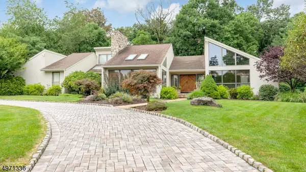 139 DEER RUN, Green Brook Twp., NJ 07069