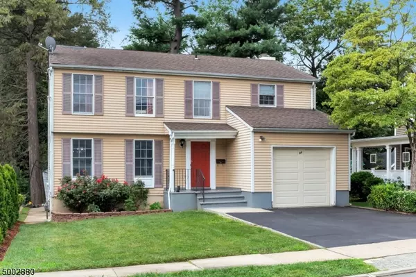 84 MURRAY HILL TER, Bergenfield Boro, NJ 07621