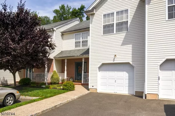 33 E BURGESS DR, Piscataway Twp., NJ 08854