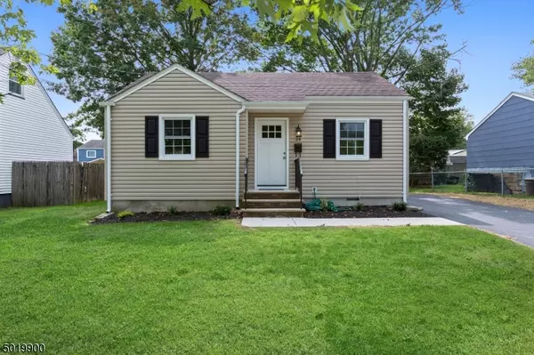 28 KOEHLER DR, South Bound Brook Boro, NJ 08880