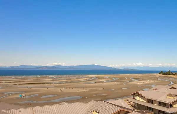 194 Beachside Dr #PH 3,  Parksville,  BC V9P 0B1