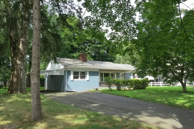 3 PINE ST, Green Brook Twp., NJ 08812