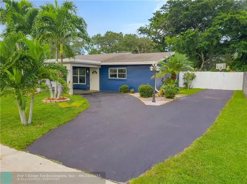 8207 NW 75th Ave, Tamarac, FL 33321