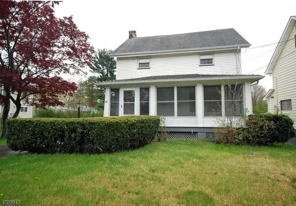 66 Midway Ave, Fanwood Boro, NJ 07023