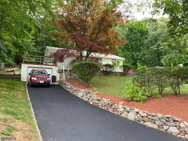 167 MT HOPE AVE, Dover Town, NJ 07801