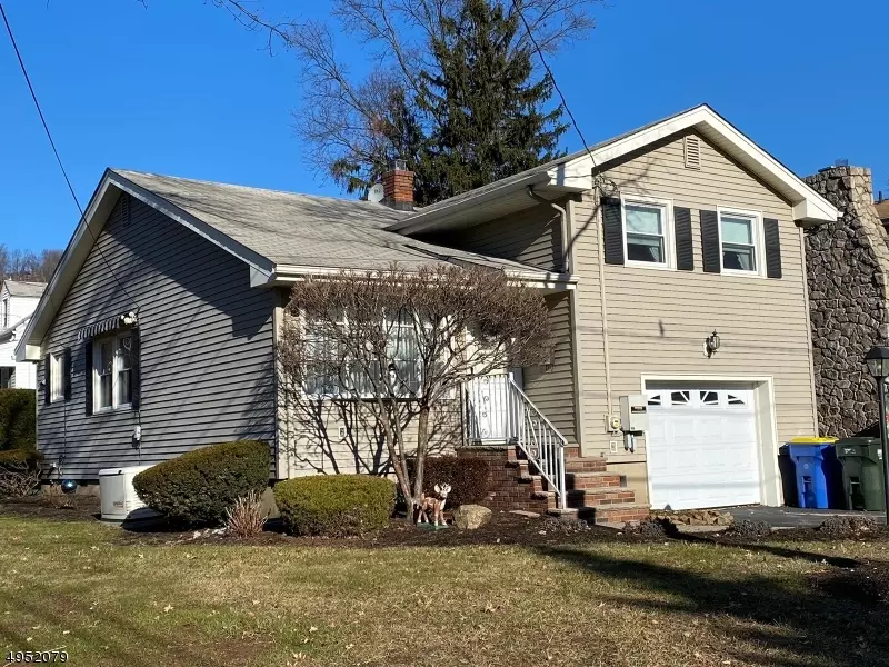 20 LENOX AVE, Green Brook Twp., NJ 08812