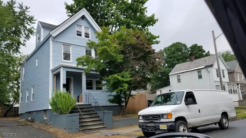 29 CRAWFORD ST, East Orange City, NJ 07018