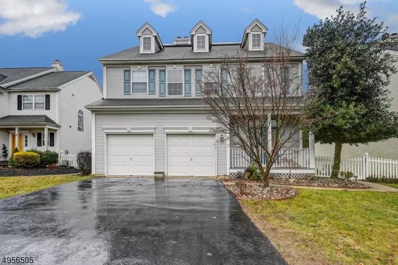 4 SAYLOR CT, Plainsboro Twp., NJ 08536