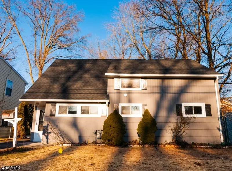 2 GOLD ST, Green Brook Twp., NJ 08812