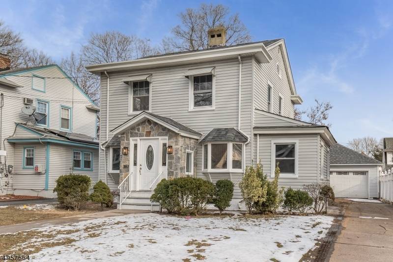 397-399 E 40TH ST, Paterson City, NJ 07504