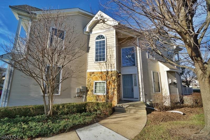 16 S Shore Drive, South Amboy City, NJ 08879