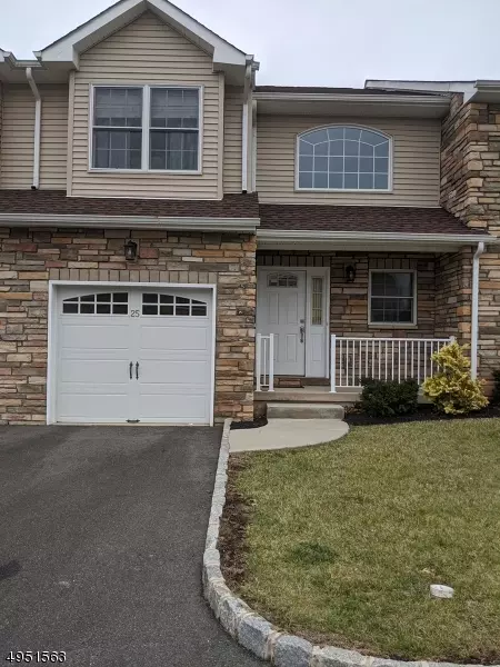 25 HARVEY CT, Clark Twp., NJ 07066