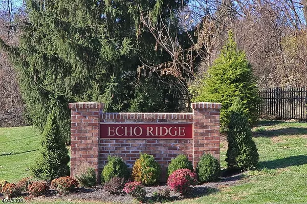 207 ECHO RIDGE WAY, Mountainside Boro, NJ 07092