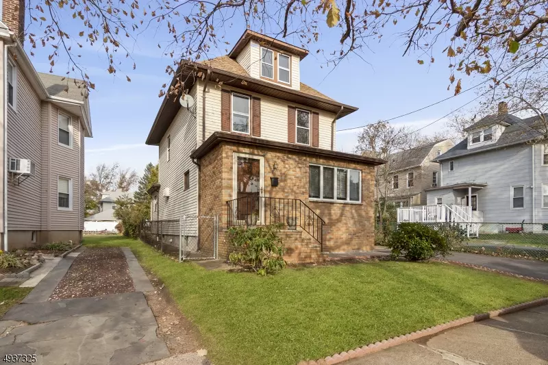 Ridgefield Park Village, NJ 07660,84 CHRISTIE ST