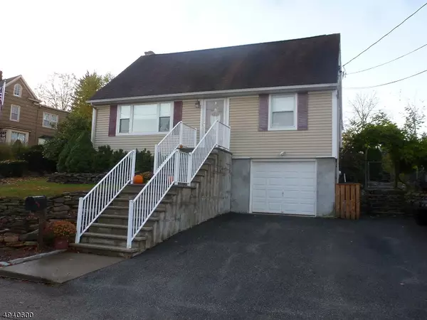 19 OGDEN TER, Butler Boro, NJ 07405