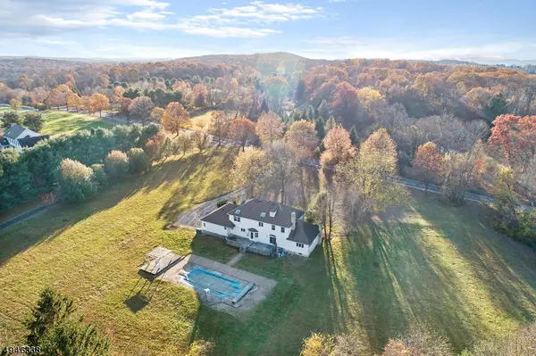 260 FAIRMOUNT RD, Washington Twp., NJ 07853