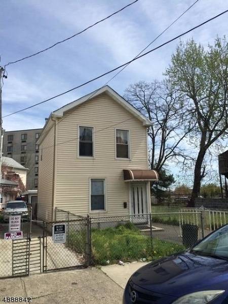261 SPRING ST, Paterson City, NJ 07503