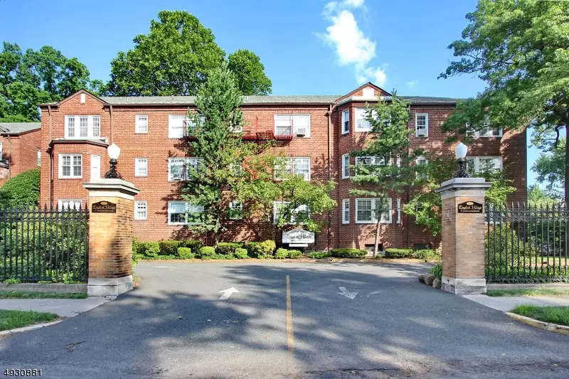 Cranford Twp., NJ 07016,217 PROSPECT AVE APT 9-3A #3A