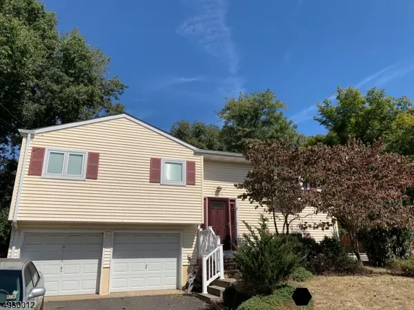 9 NYE CT, Piscataway Twp., NJ 08854