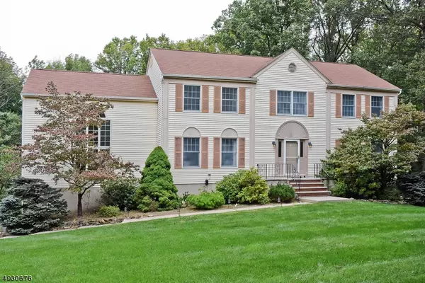 27 LEIGH CT, Randolph Twp., NJ 07869