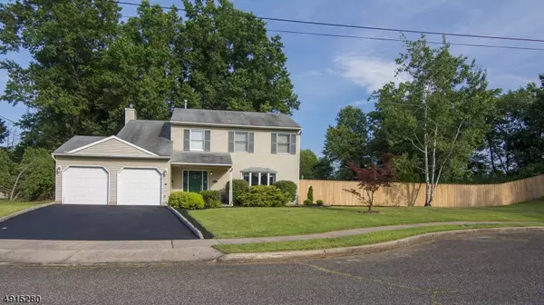 15 NORFOLK RD, Franklin Twp., NJ 08873