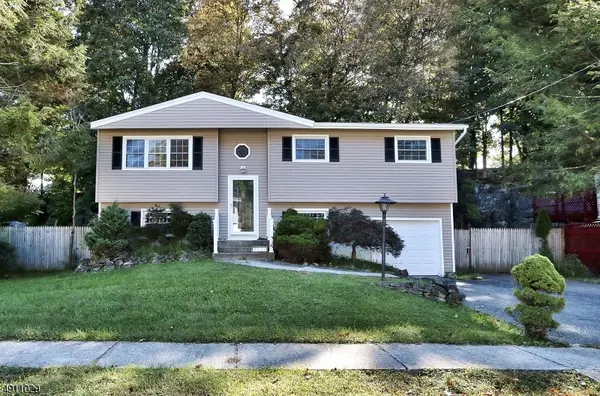 37 KORY RD, Newton Town, NJ 07860