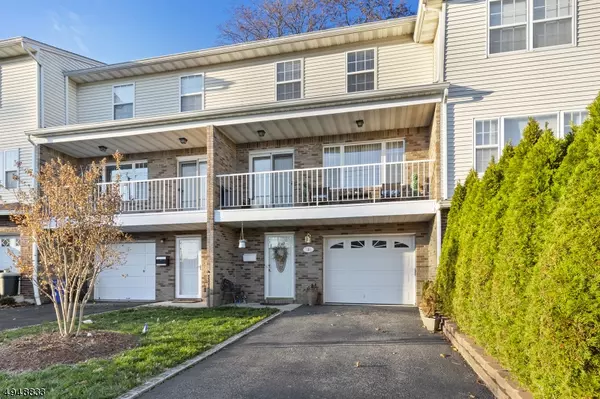 131 ECHO PL, Elmwood Park Boro, NJ 07407