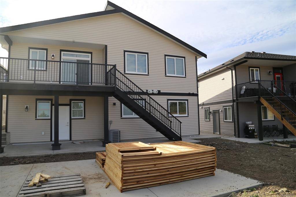 Nanaimo, BC V9R 0C4,574 Menzies Ridge Dr
