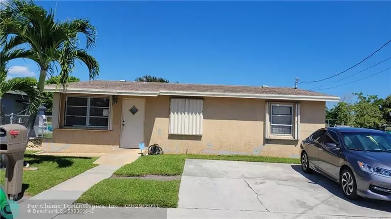 217 NE 13th Avenue, Boynton Beach, FL 33435