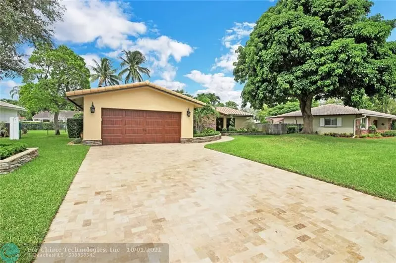 1298 NW 82nd Ave, Coral Springs, FL 33071