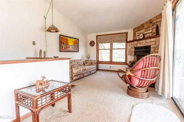 Galena, IL 61036,4 LONGWOOD DR Drive