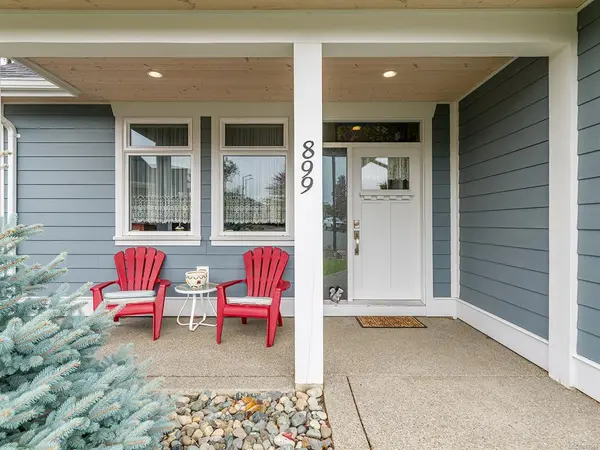 899 Parkside Cres, Parksville, BC V9P 1S9