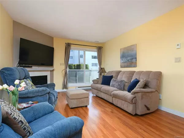 Victoria, BC V8T 4G7,2529 Wark St #209