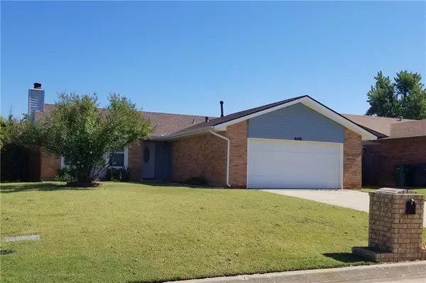 8420 Woodhue Drive, Oklahoma City, OK 73135