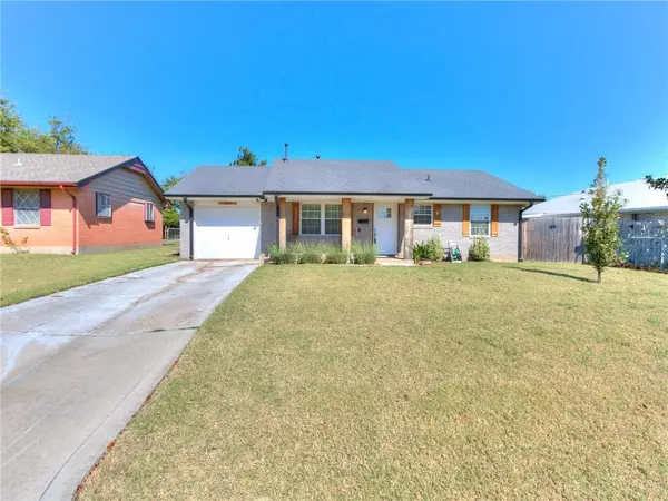 805 NW 8th Street, Moore, OK 73160