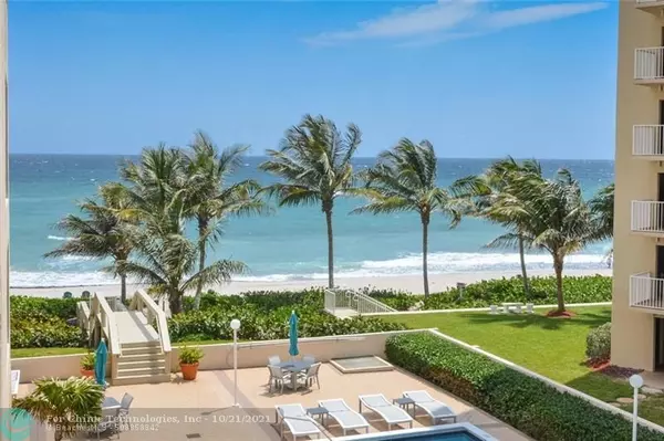 Highland Beach, FL 33487,3015 S Ocean Blvd  #2-D