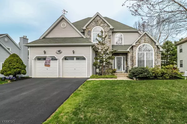 30 BYRON DR, Lopatcong Twp., NJ 08865