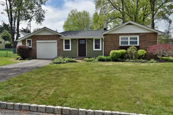 8 MAPLE AVE, Mine Hill Twp., NJ 07803