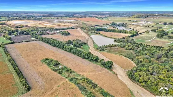 Tonganoxie, KS 66086,21874 Kansas Avenue